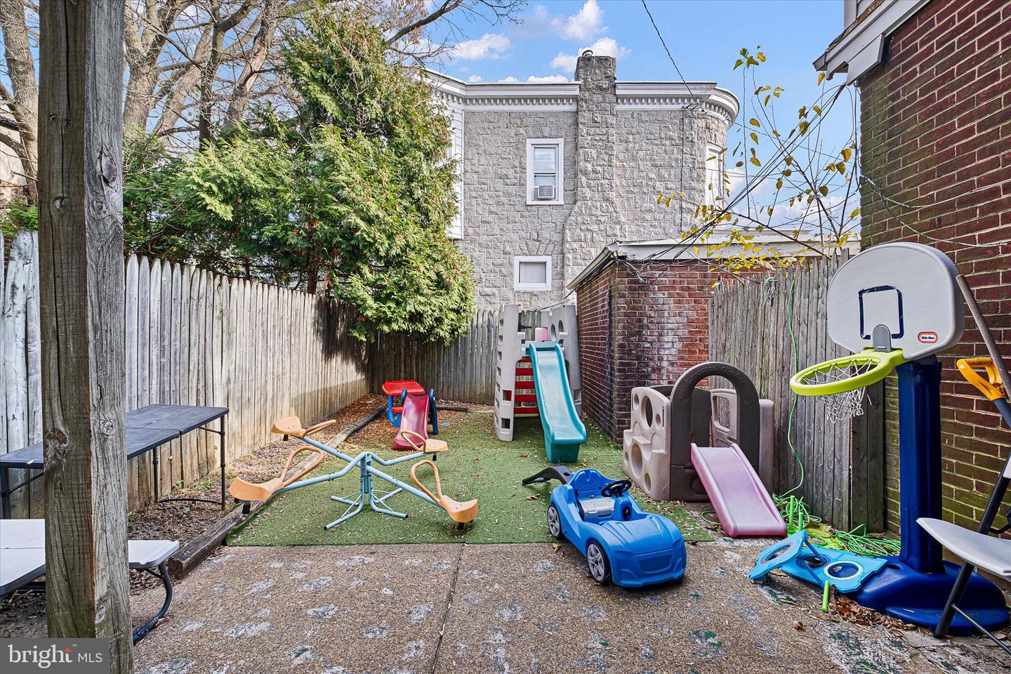 202 N Union St Property Photo 11