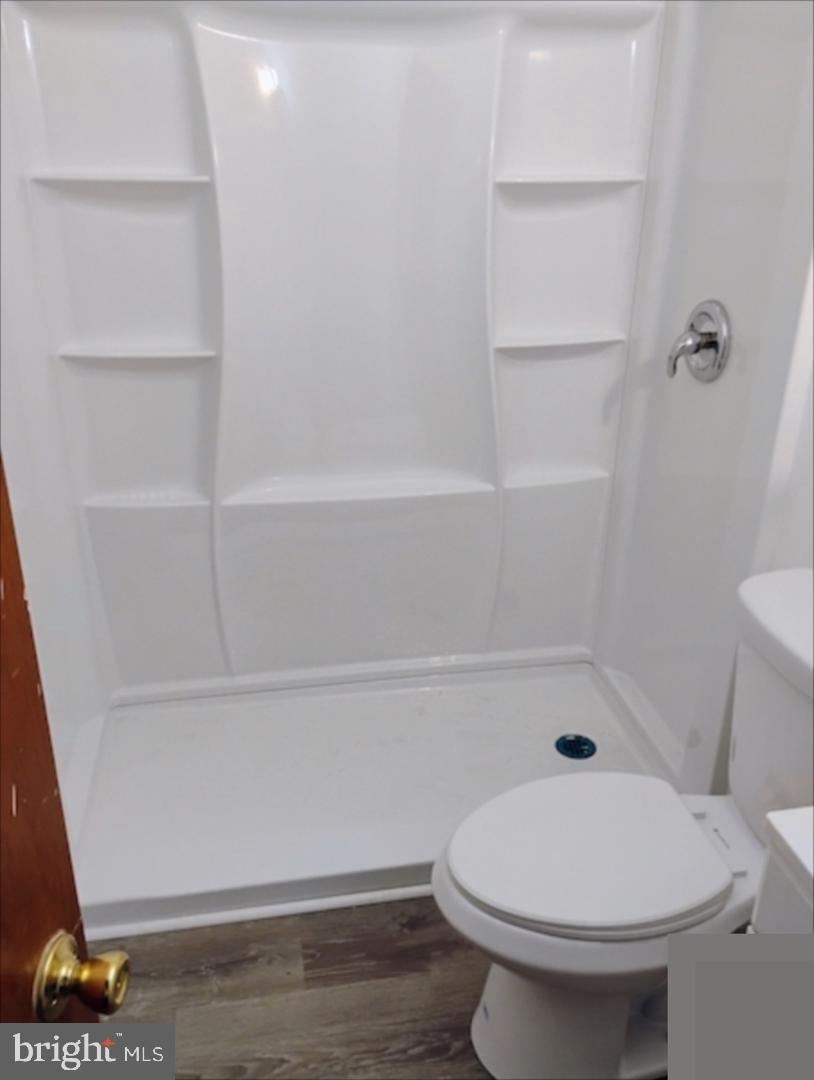 5 Terry Ln Property Photo 6