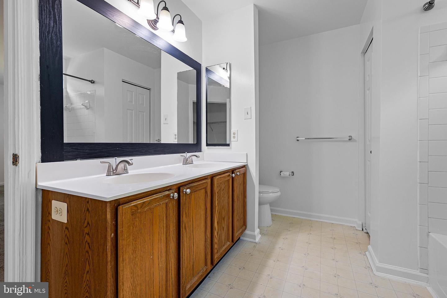 152 Mccormick Blvd Property Photo 22