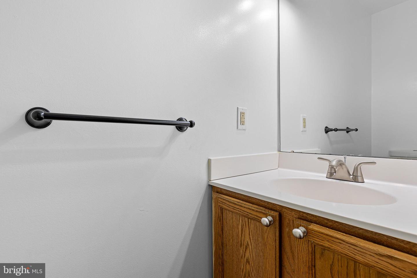 152 Mccormick Blvd Property Photo 25