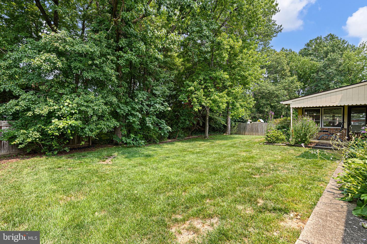 231 E Seneca Dr Property Photo 31