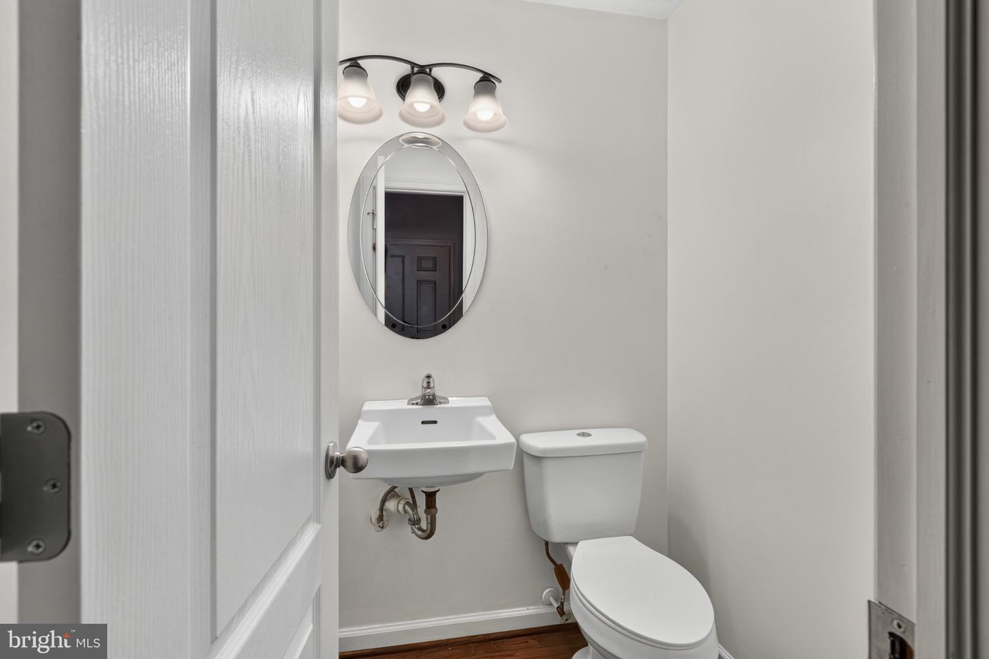 1313 Fairview Ave Property Photo 23