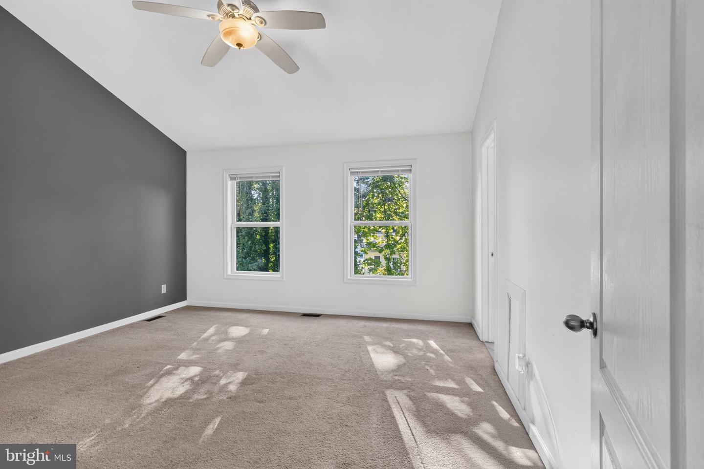 1313 Fairview Ave Property Photo 25
