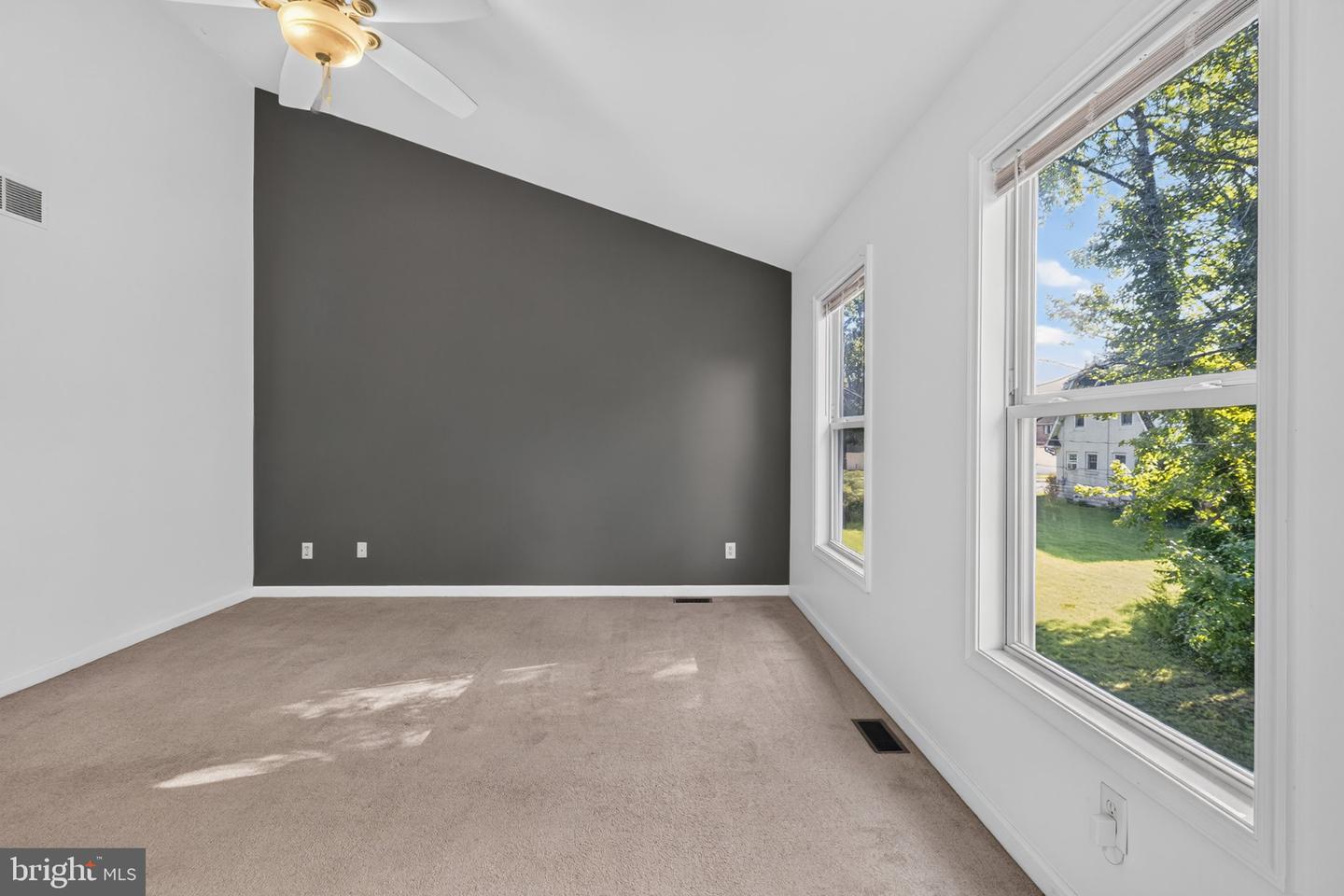 1313 Fairview Ave Property Photo 31