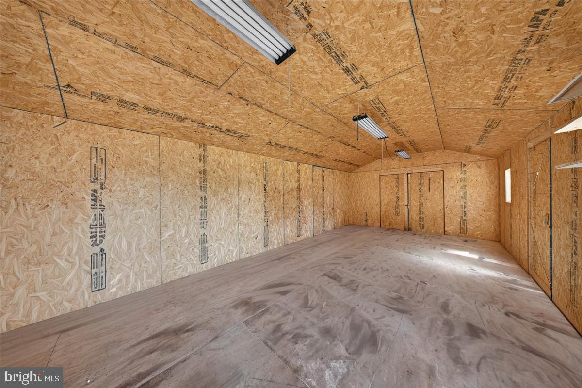 601 Banyan Rd Property Photo 35
