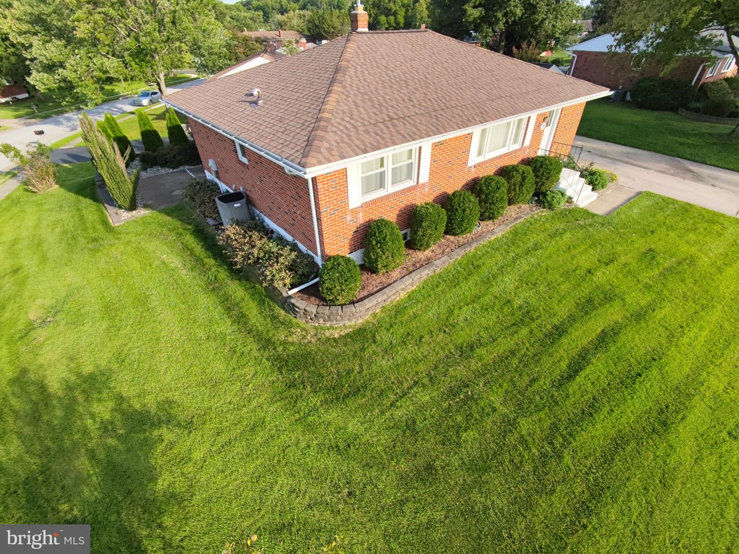 31 Trevett Blvd Property Photo 2