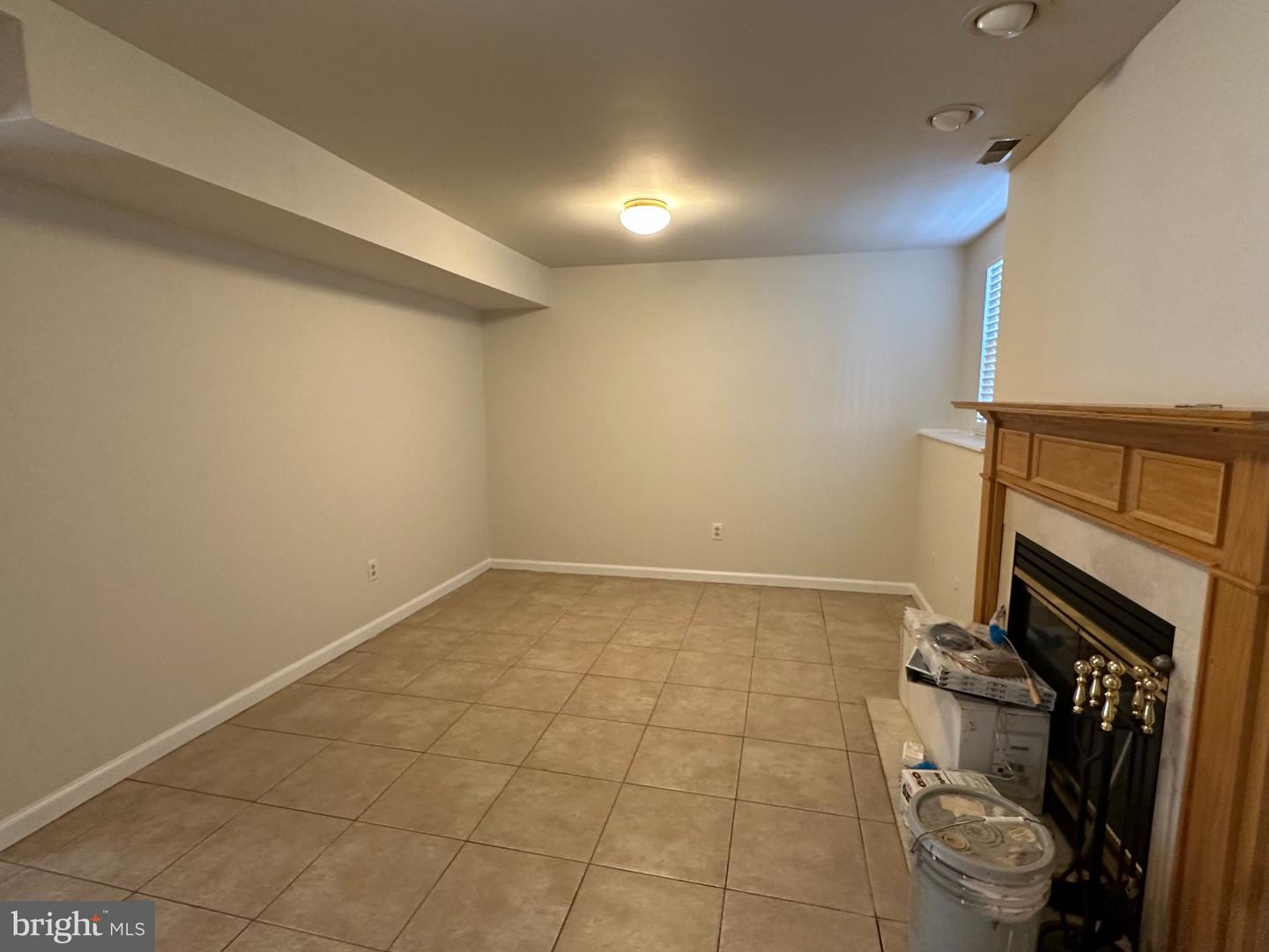 108 Steven Ln Property Photo 2