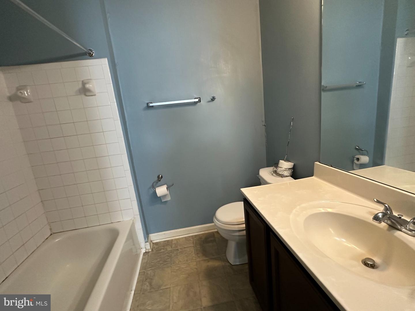 108 Steven Ln Property Photo 35