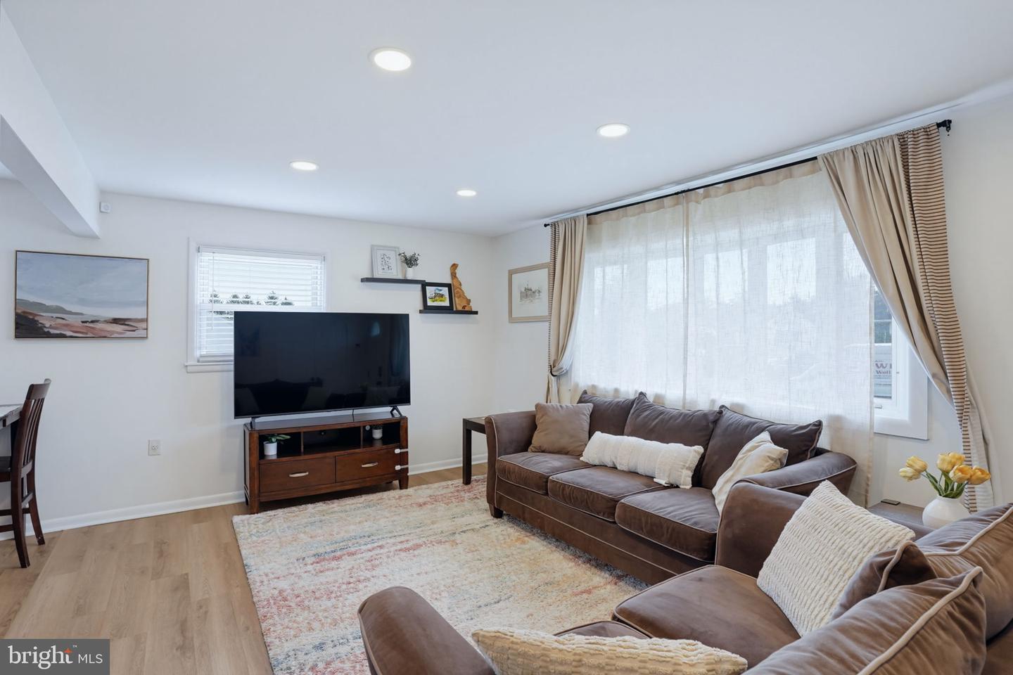 2306 Alister Dr Property Photo 15