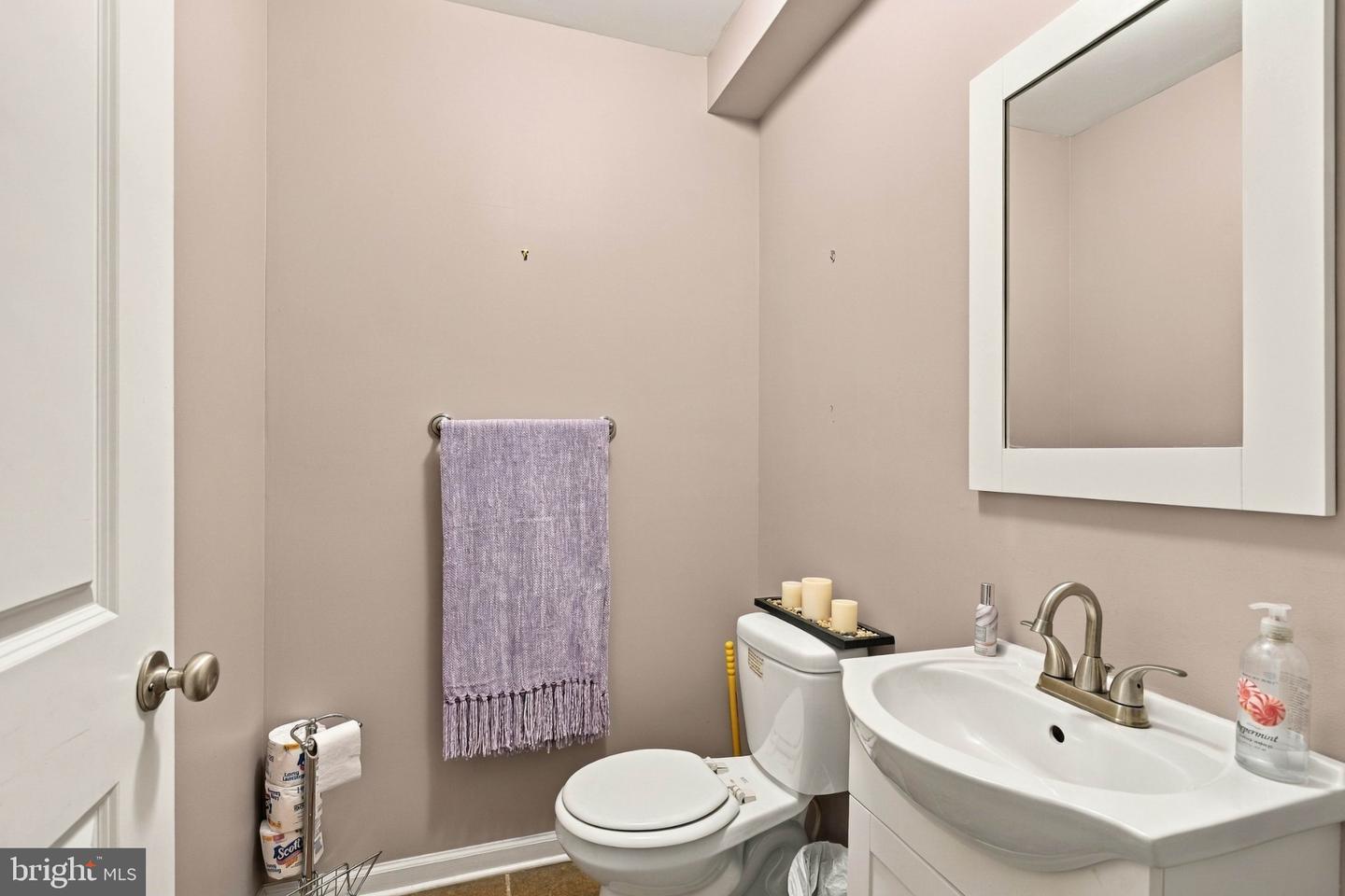 488 Jacobsen Dr Property Photo 26
