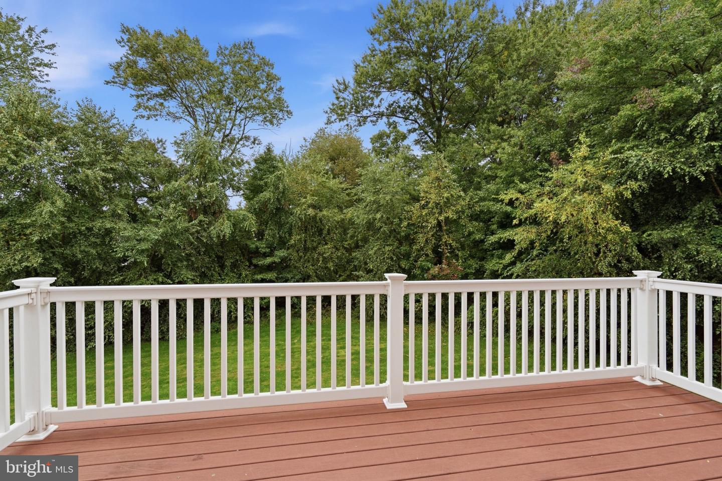 488 Jacobsen Dr Property Photo 27