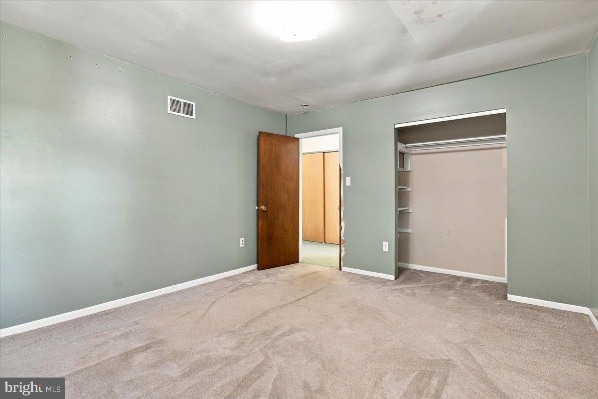 305 Kemper Dr Property Photo 17