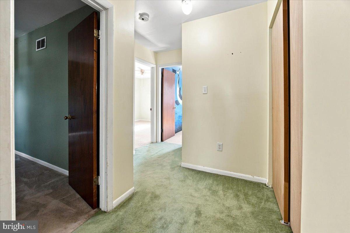 305 Kemper Dr Property Photo 23