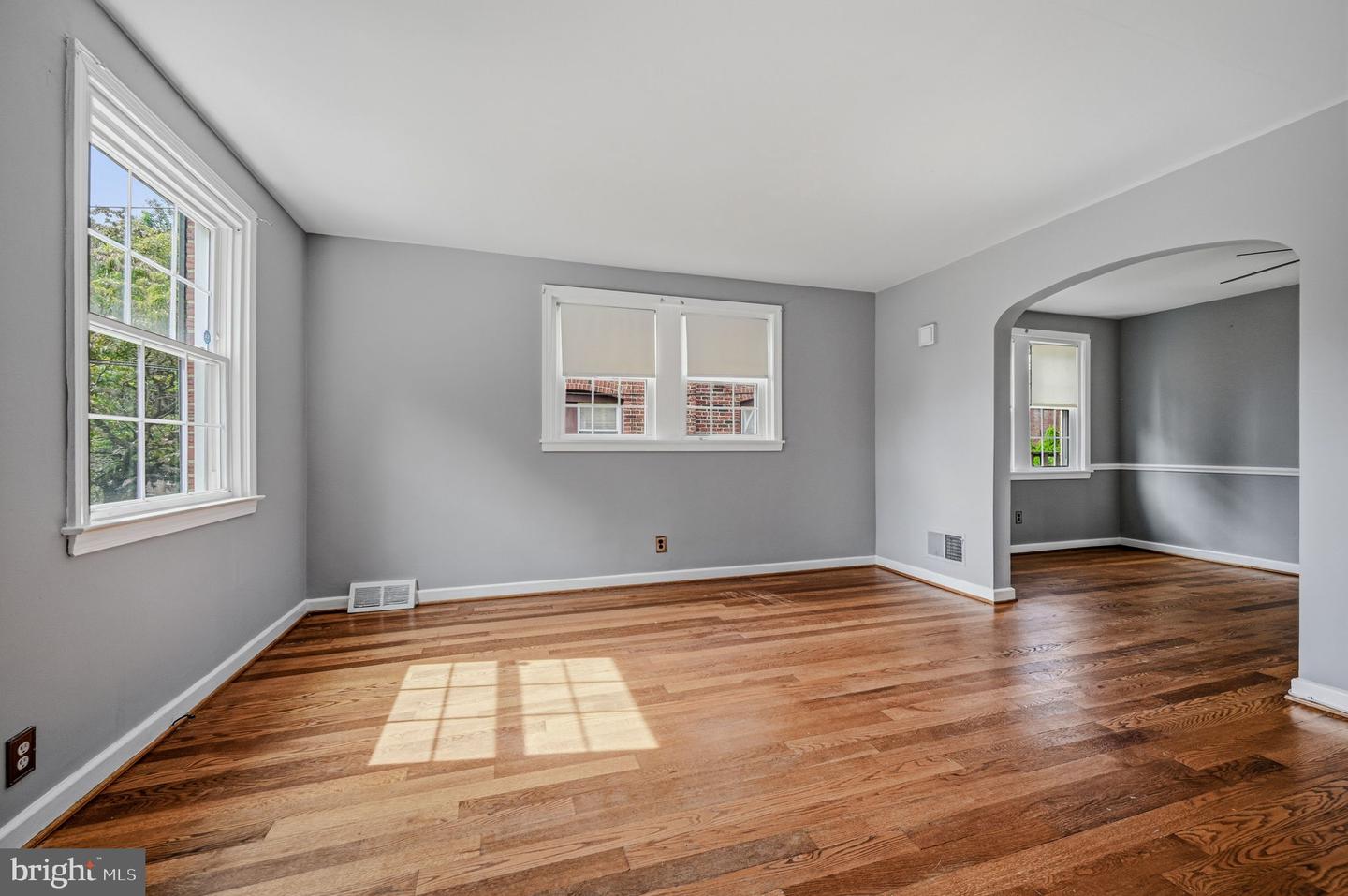 1815 Maple St Property Photo 6
