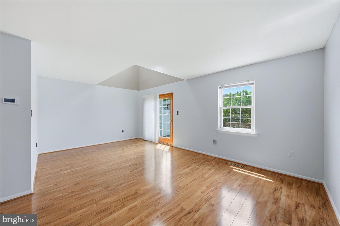 502 4th St Property Photo 10