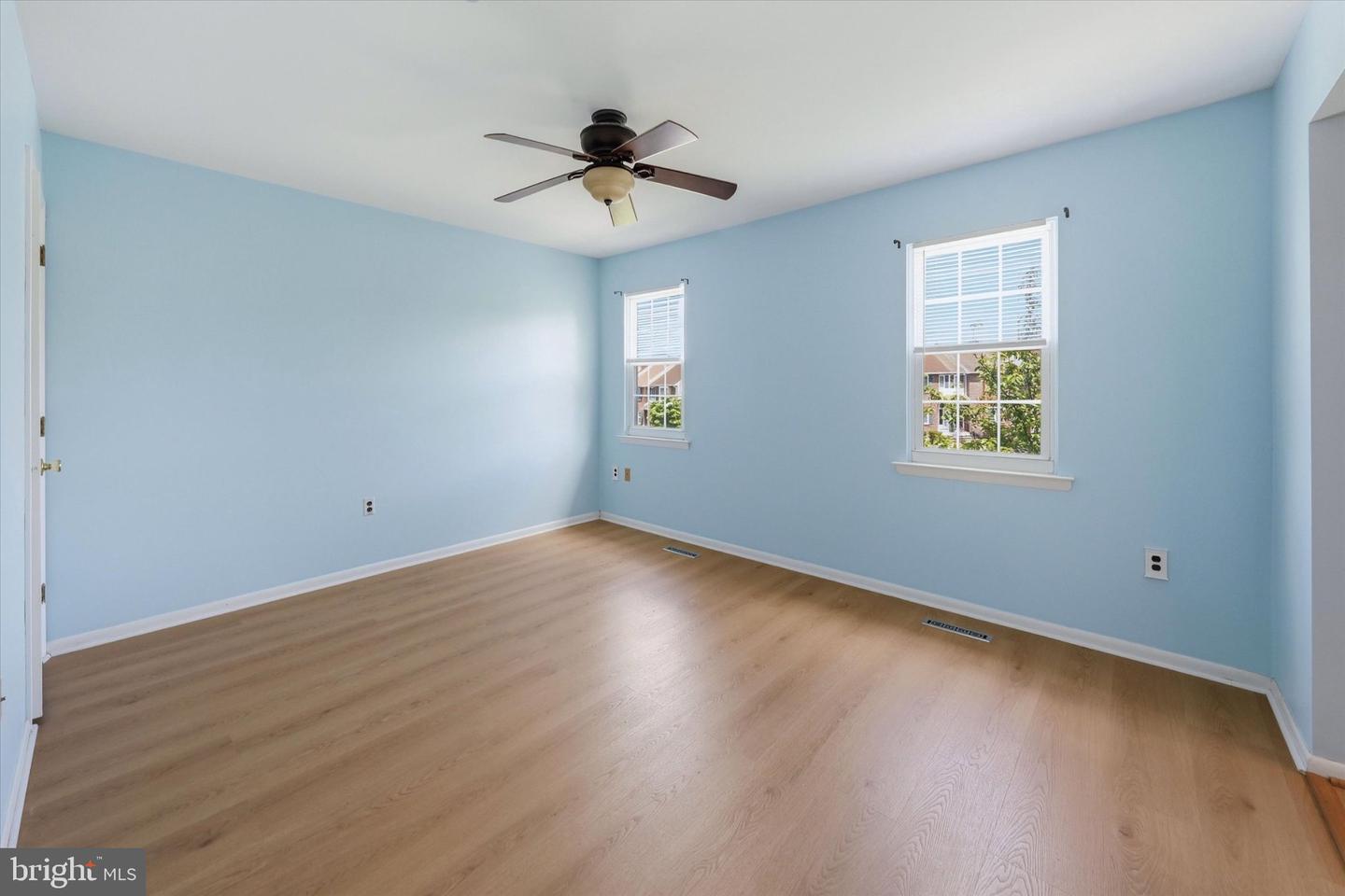 502 4th St Property Photo 15
