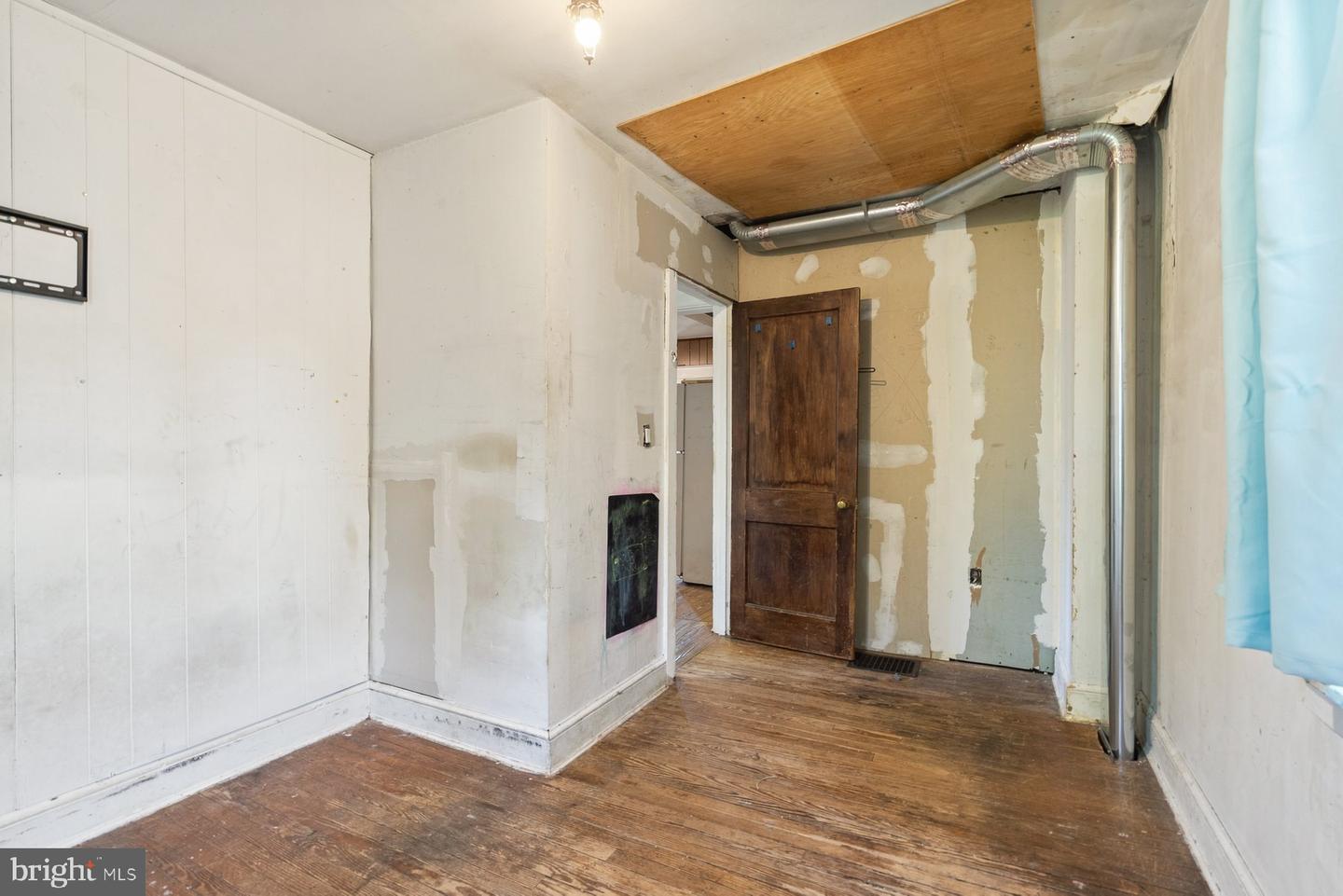 414 8th St Property Photo 27