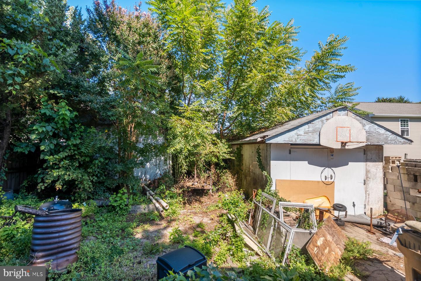 414 8th St Property Photo 28