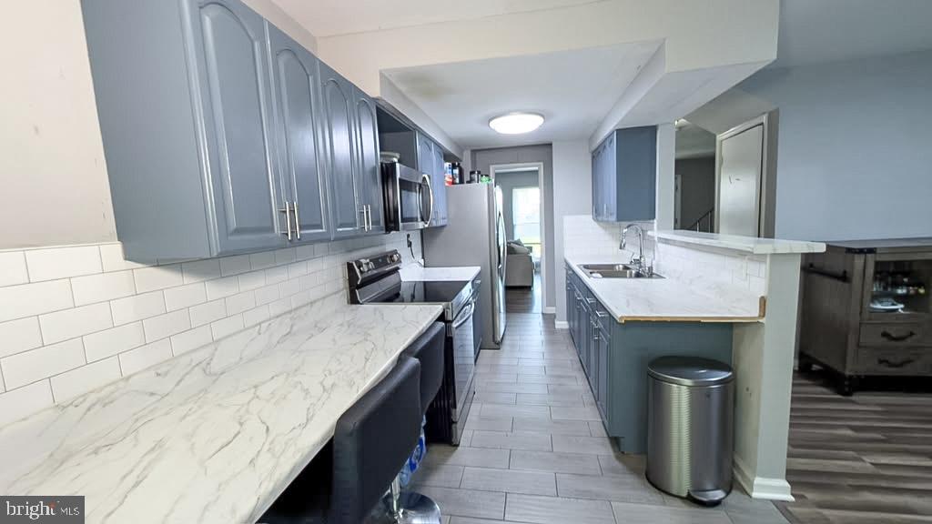 25 Fleming Property Photo 2