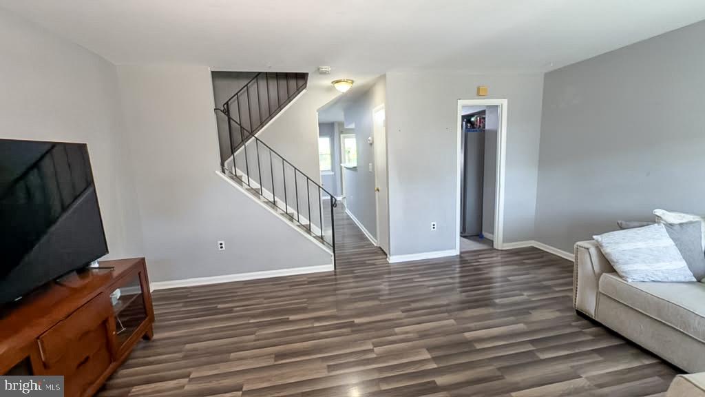 25 Fleming Property Photo 5