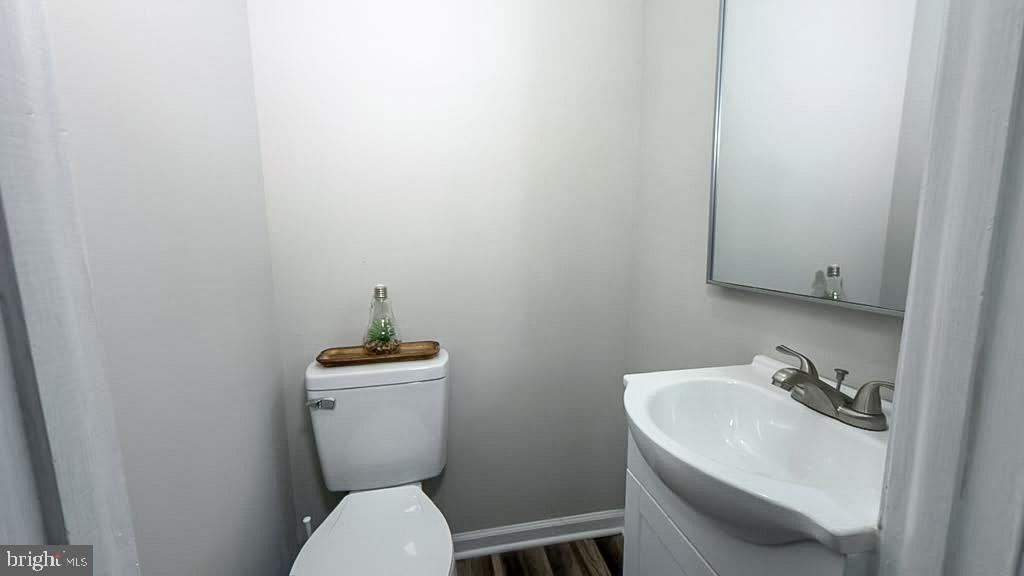 25 Fleming Property Photo 16