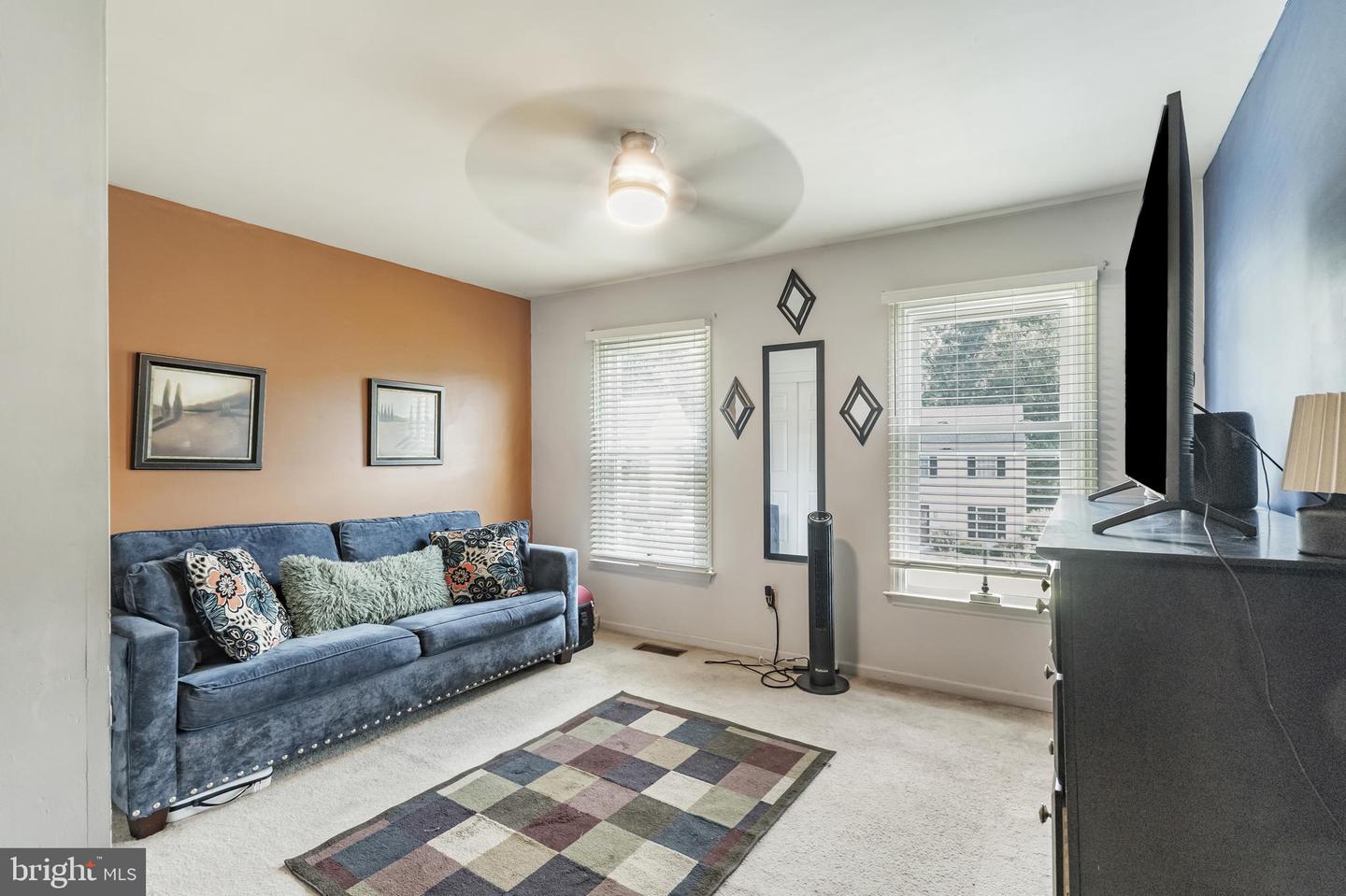 12 Gloucester Ct Property Photo 18