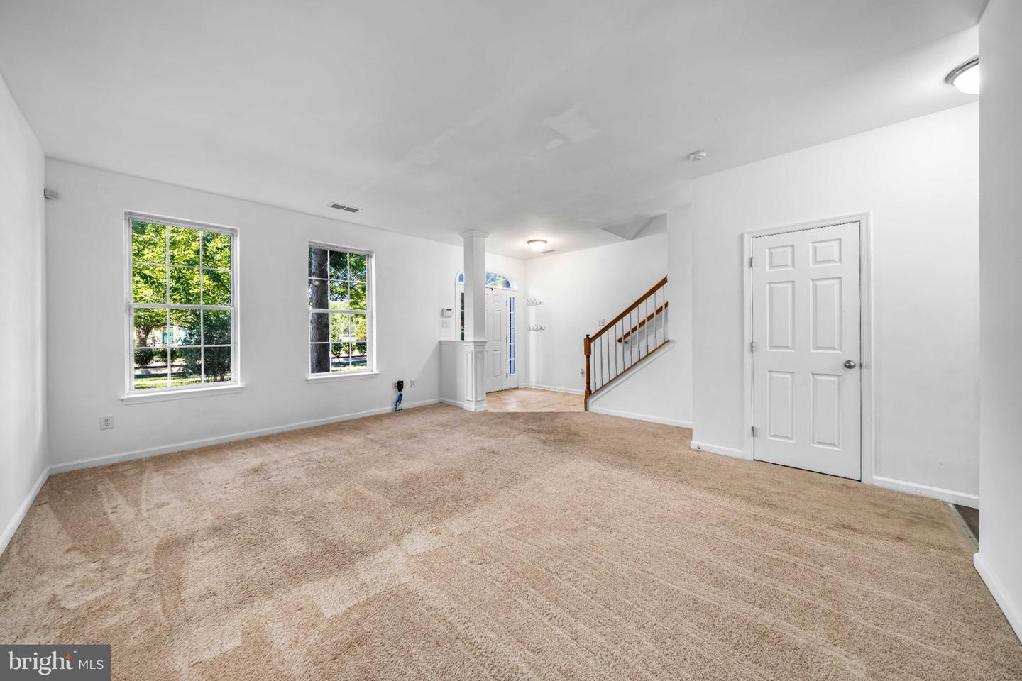 709 Observatory Dr Property Photo 6