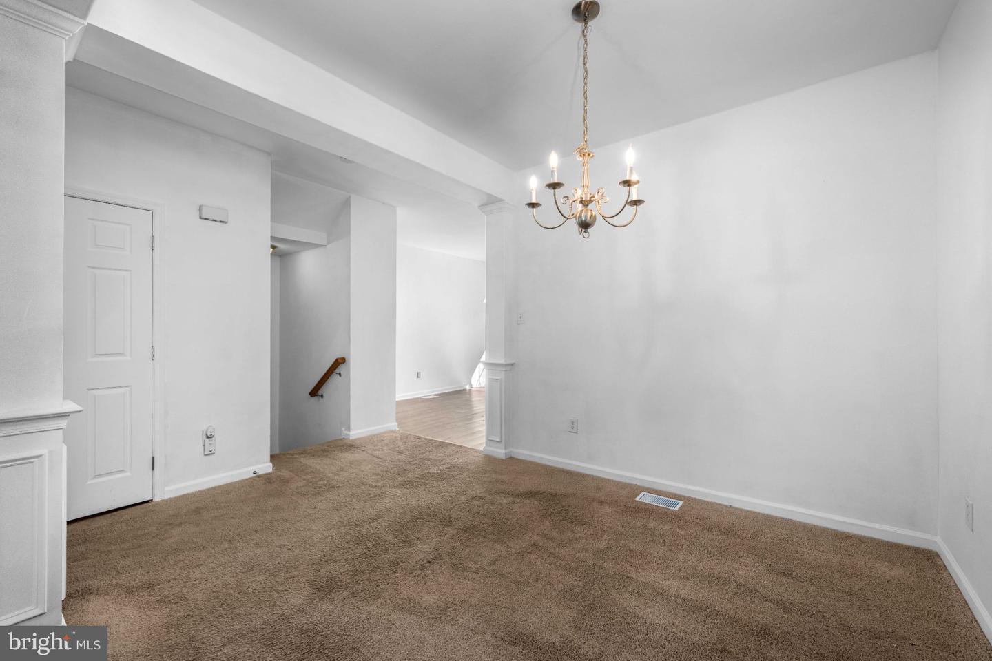 709 Observatory Dr Property Photo 11