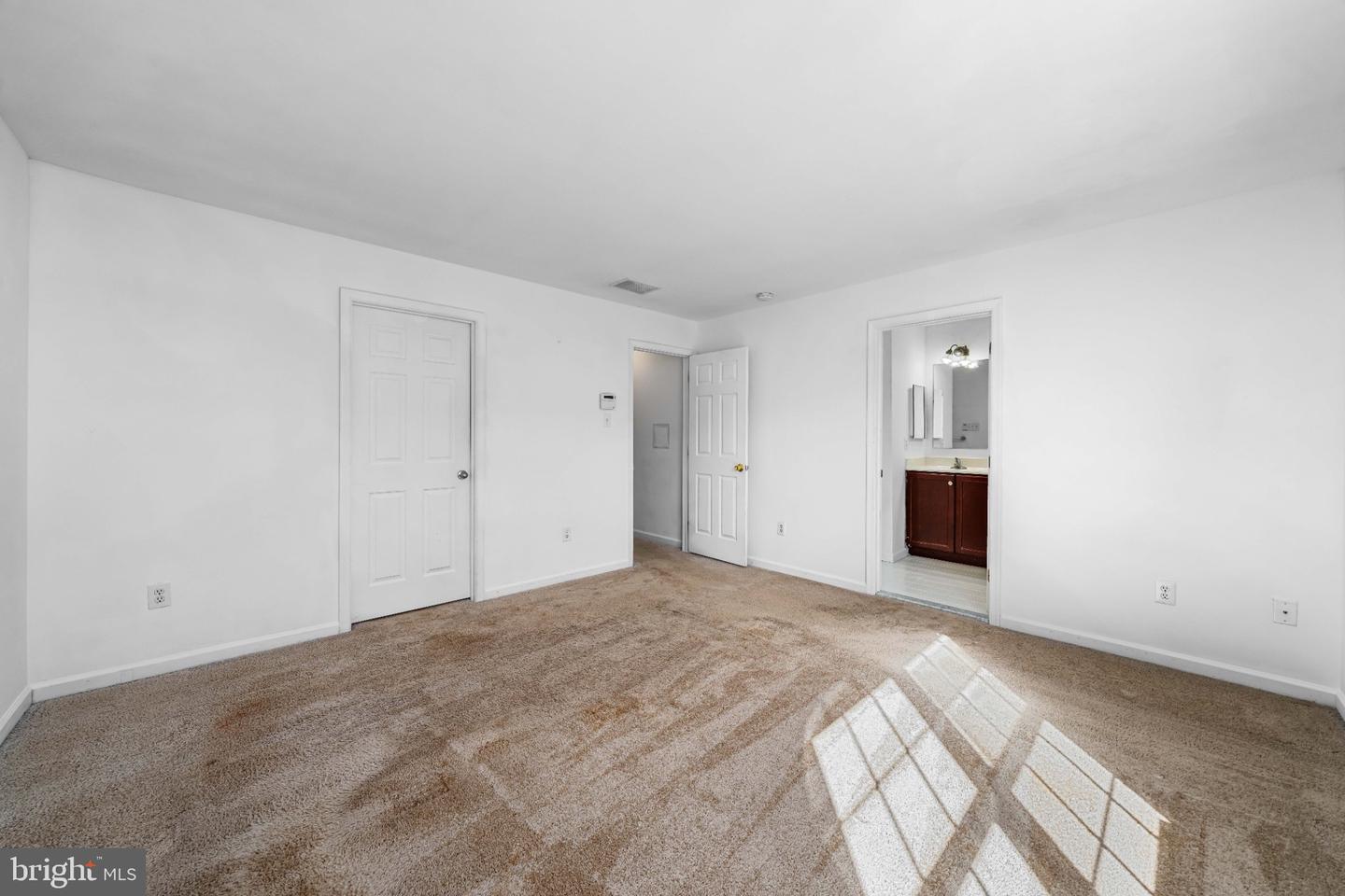 709 Observatory Dr Property Photo 21