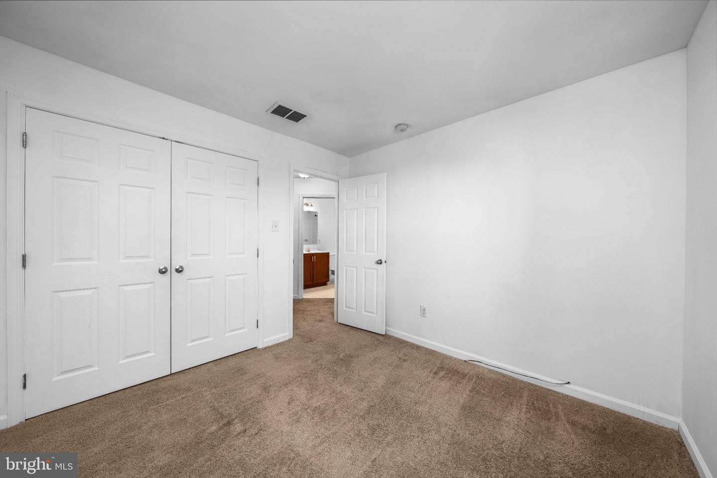 709 Observatory Dr Property Photo 28