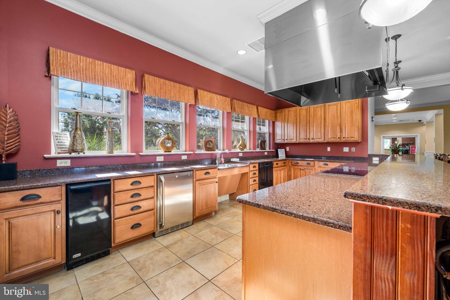 709 Observatory Dr Property Photo 42