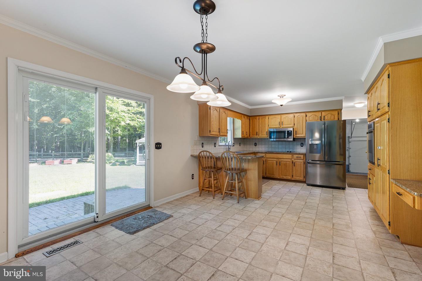 105 Thoroughfare Neck Rd Property Photo 7