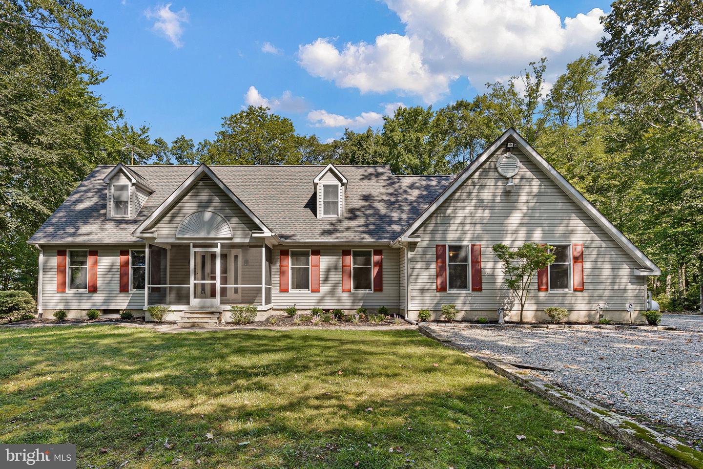 105 Thoroughfare Neck Rd Property Photo 9