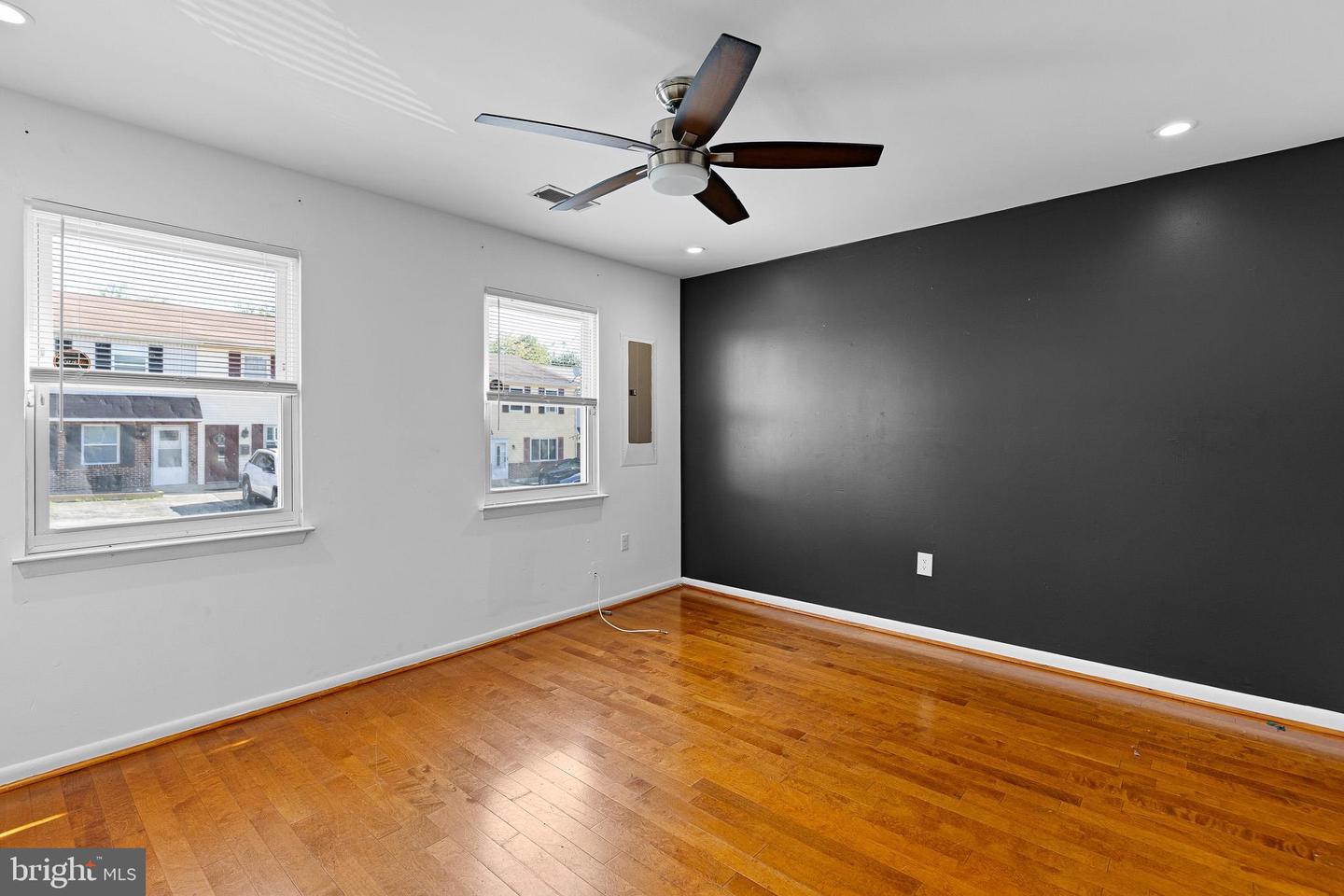 4 Margit Ln Property Photo 3