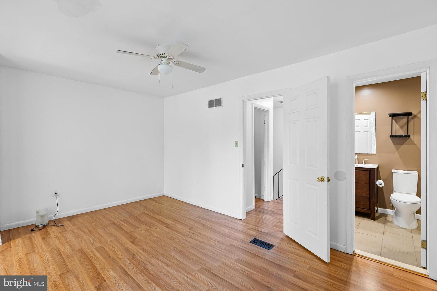 4 Margit Ln Property Photo 15