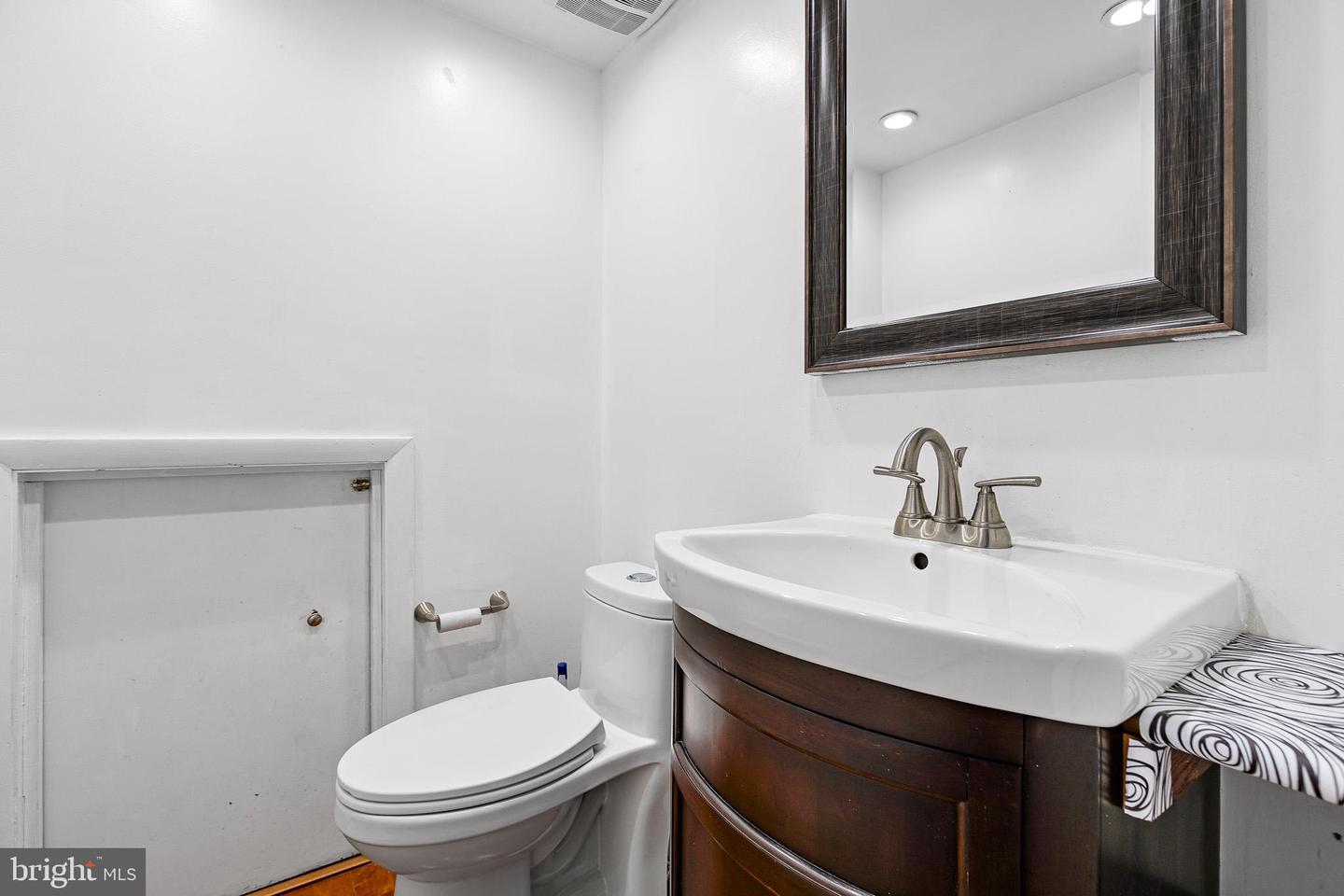 4 Margit Ln Property Photo 16