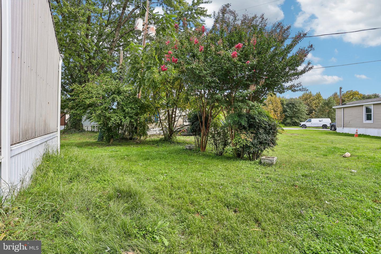 115 5th St #b047 Property Photo 17