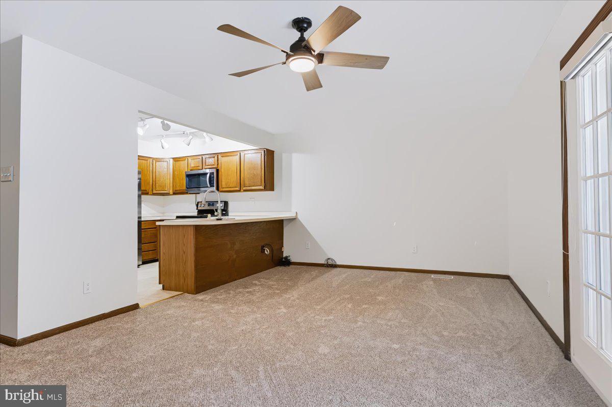 4911 Plum Run Ct Property Photo 15