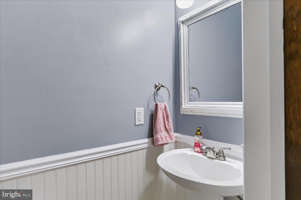 4911 Plum Run Ct Property Photo 20