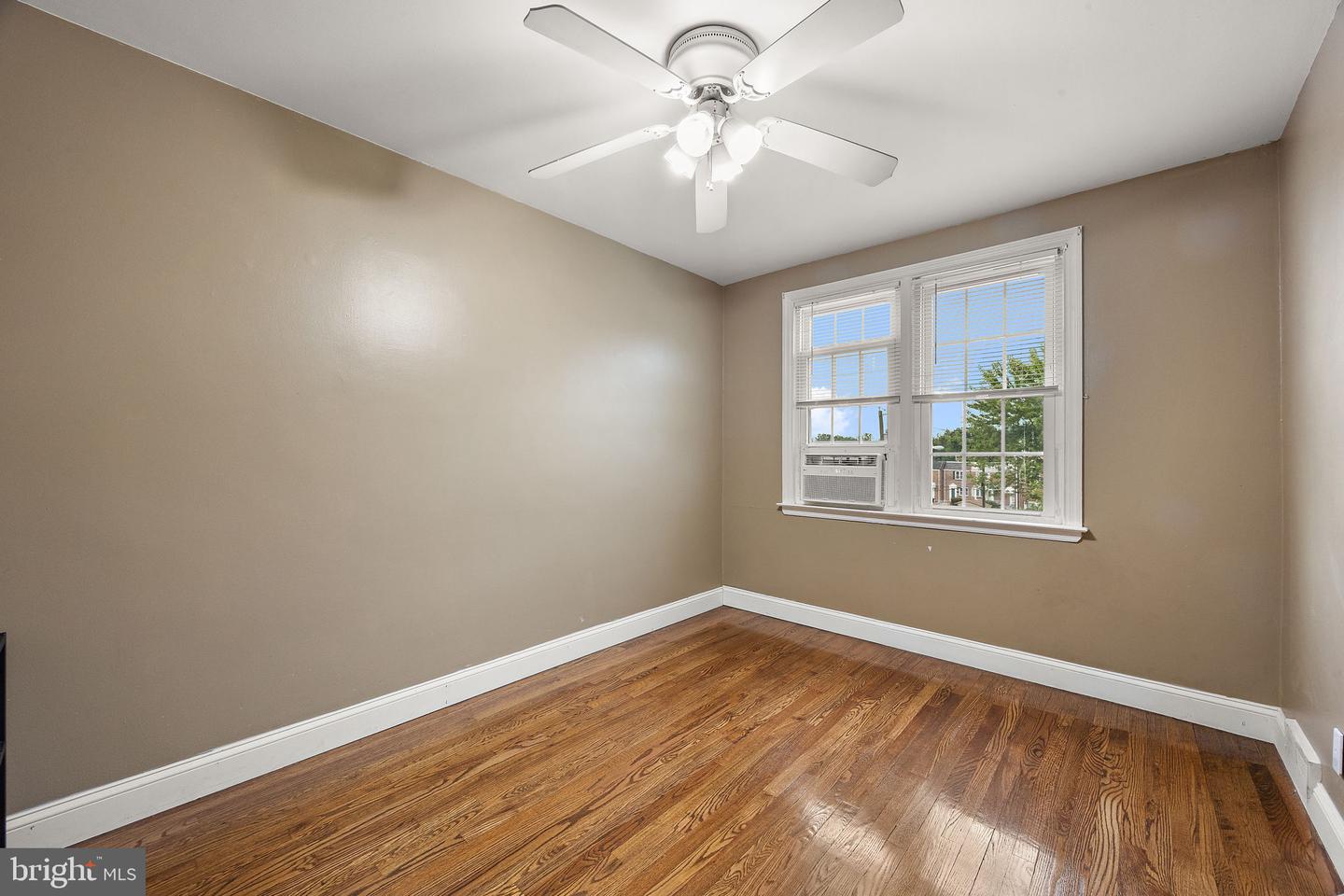 1803 St Elizabeth St Property Photo 10