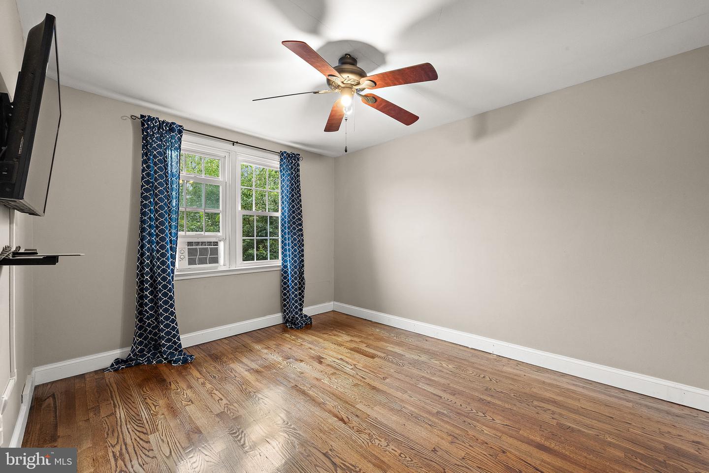 1803 St Elizabeth St Property Photo 11