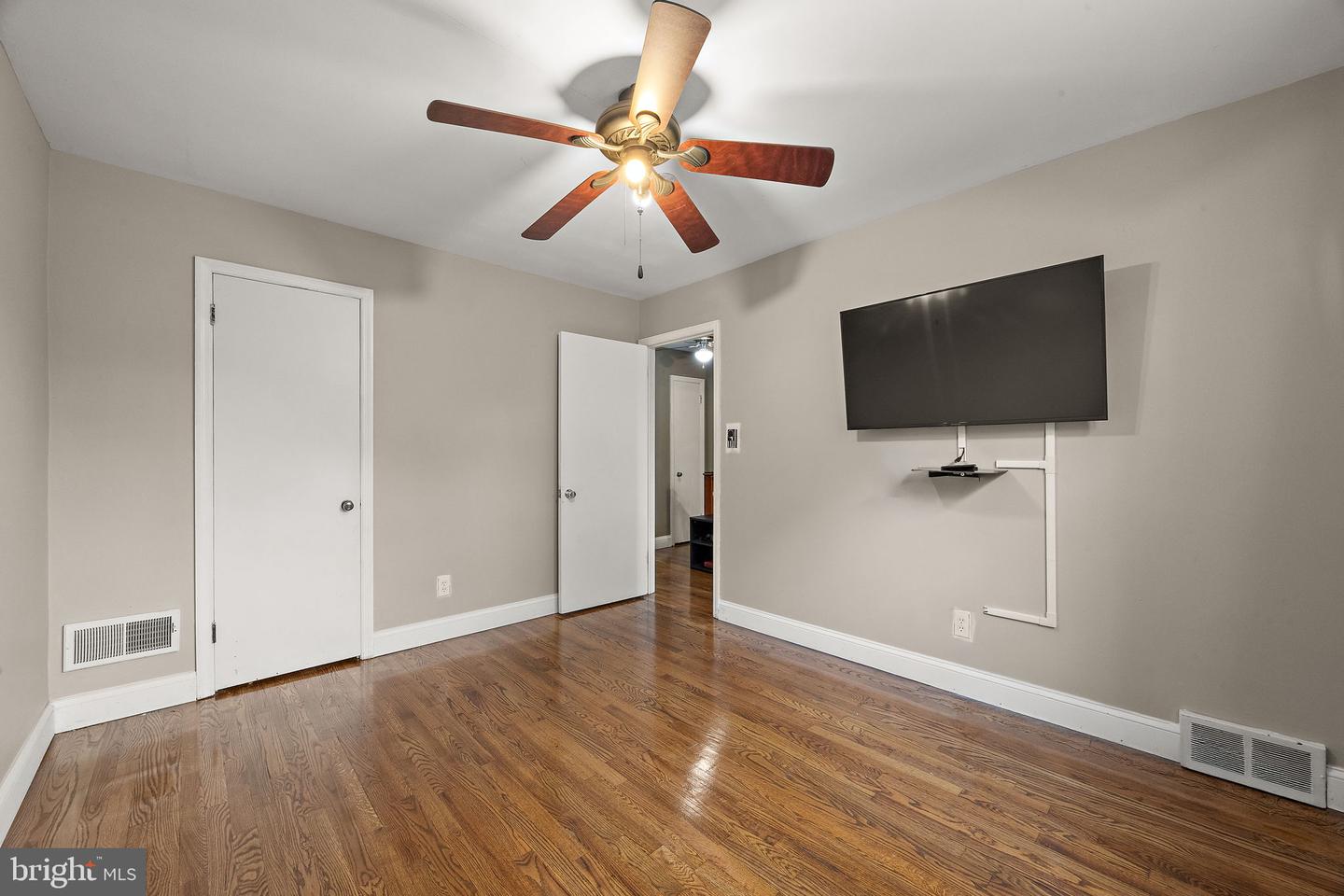1803 St Elizabeth St Property Photo 12
