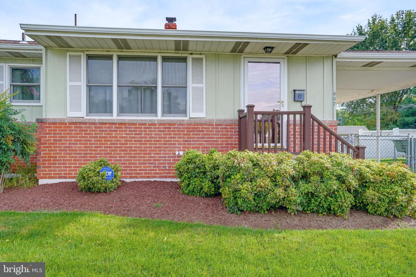 607 Tamara Cir Property Photo 10