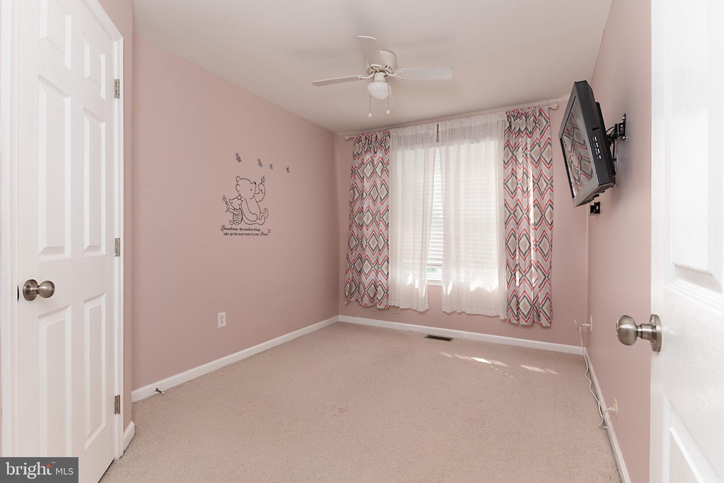 1040 Sherbourne Rd Property Photo 12