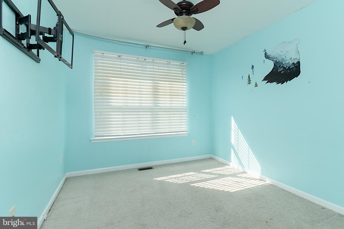 1040 Sherbourne Rd Property Photo 14