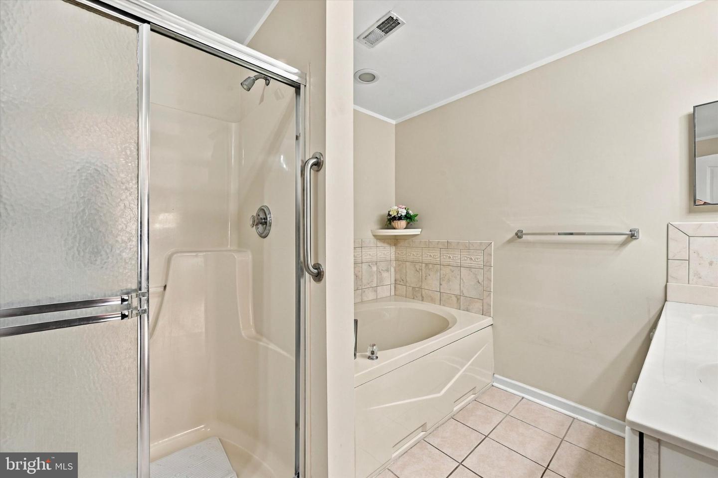 305 Baker Dr Property Photo 14