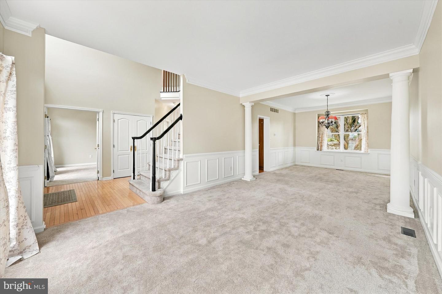 3 Hanson Ln Property Photo 6