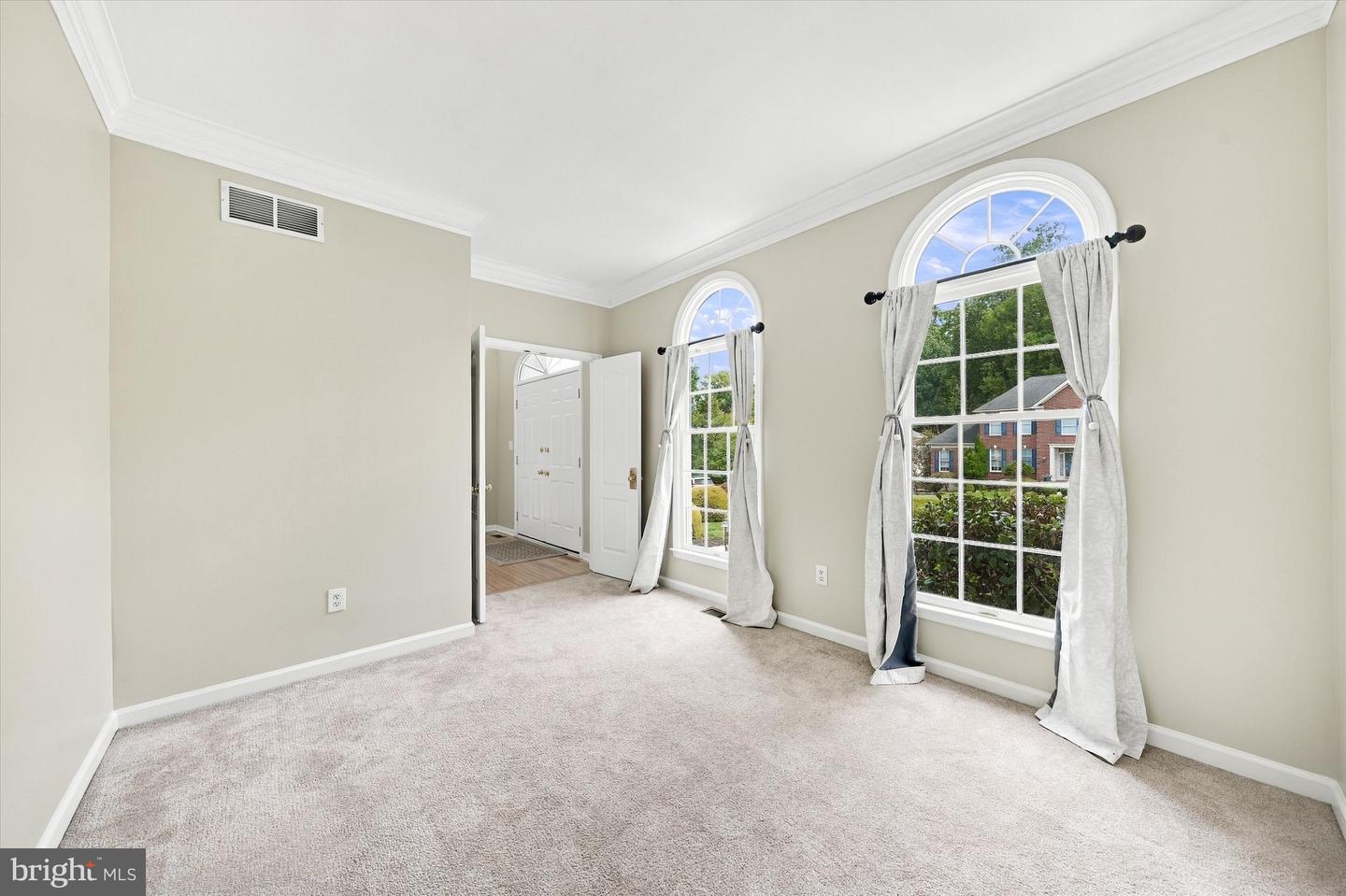 3 Hanson Ln Property Photo 16