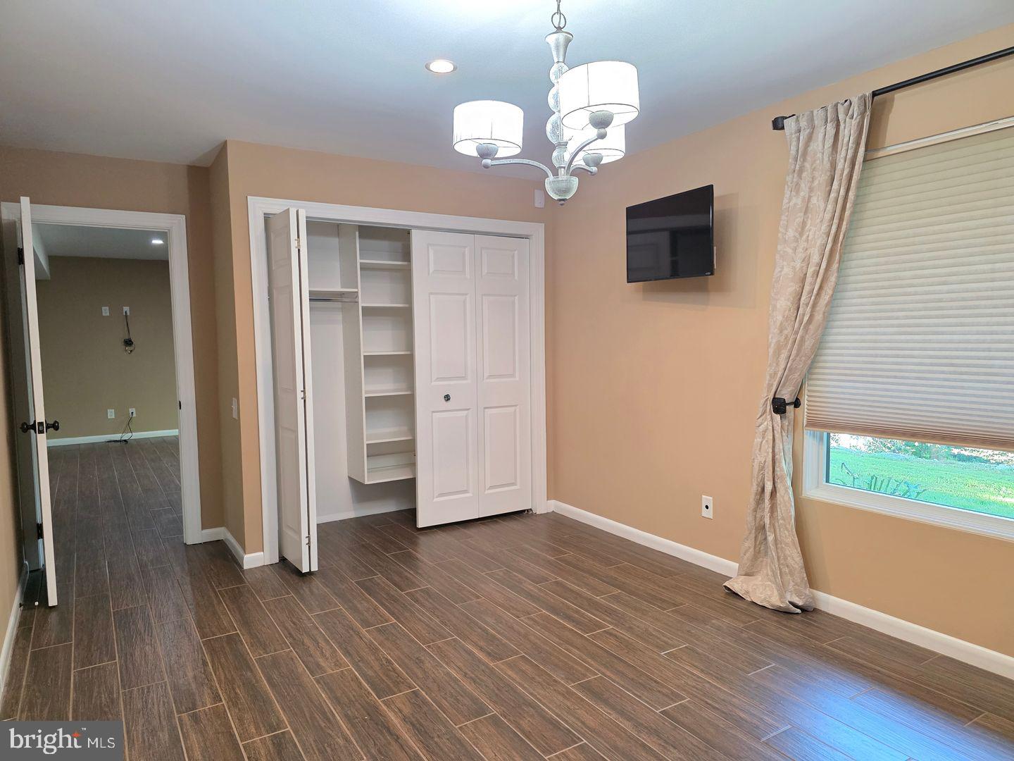 27 Bridleshire Rd Property Photo 7