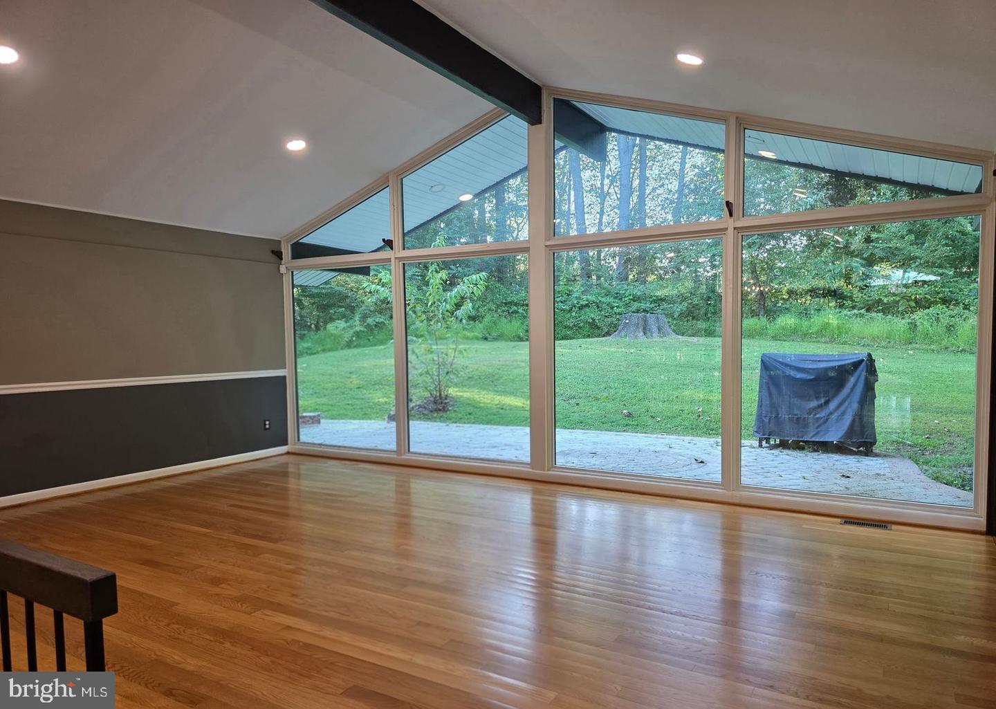 27 Bridleshire Rd Property Photo 18